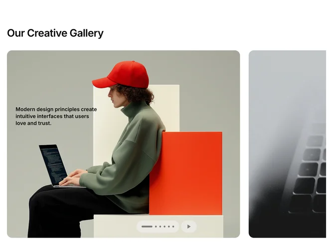 Shadcn Gallery Parallax Blocks
